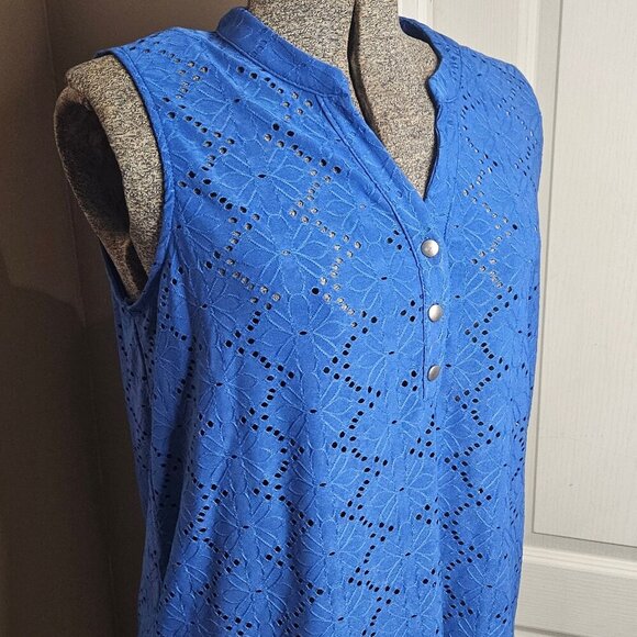 Blue Sleeveless eyelet Blouse szXL - Picture 3 of 10
